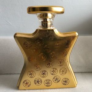 Bond No 9 Signature Scent - 3.3oz